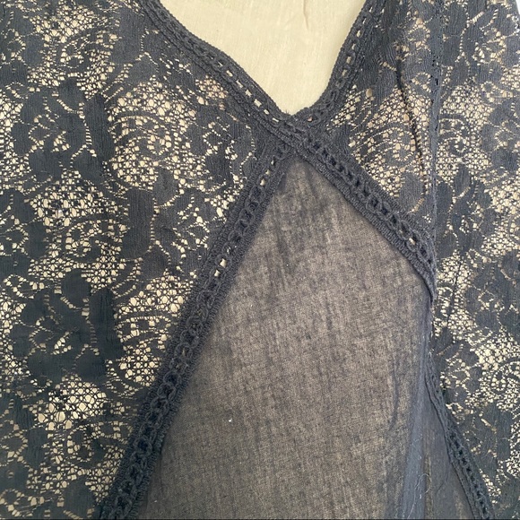 Black lace mini dress - Picture 3 of 8